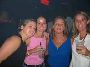 100-0061_IMG