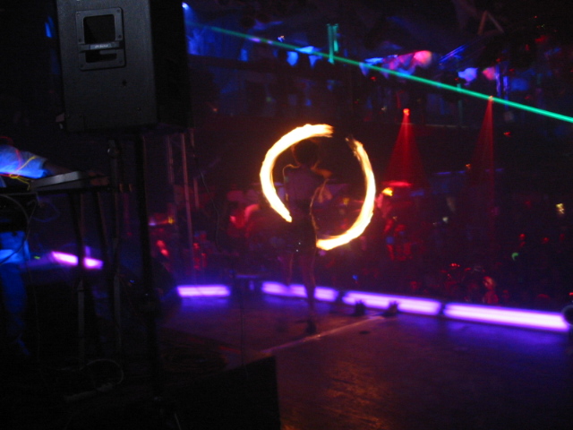 100-0044_IMG